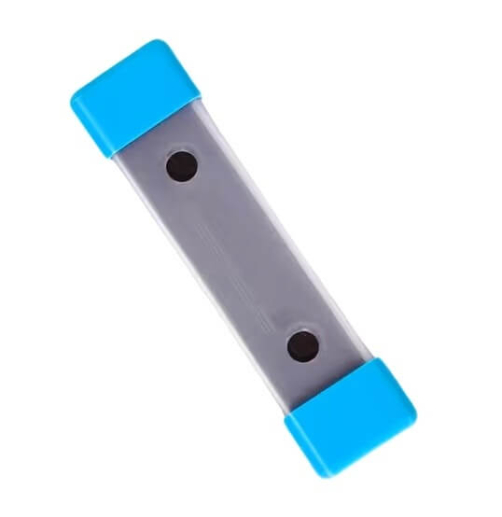 Magnetic toilet tank cleaner